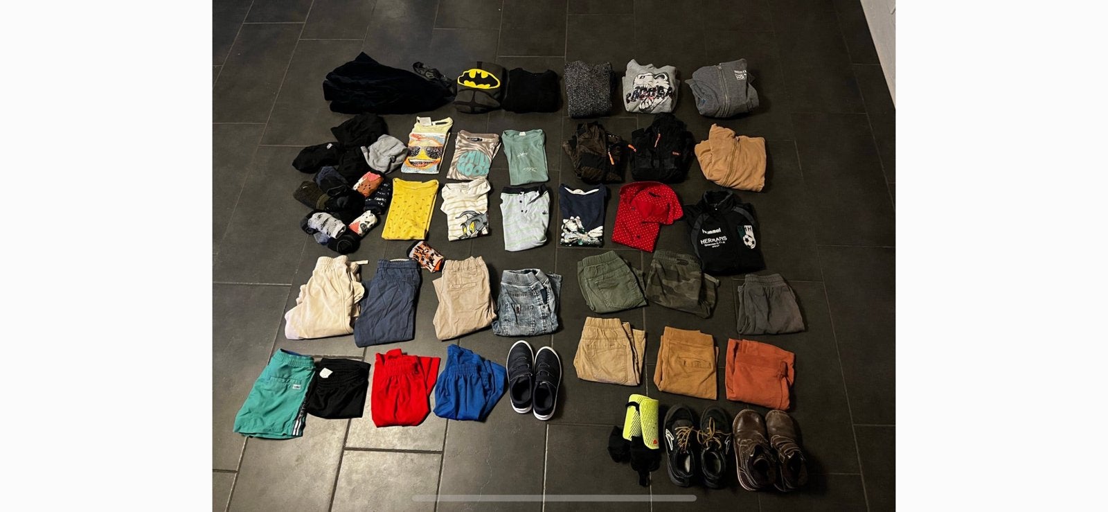 Groot kledingpakket voor jongen 122-128 herfst & winter, Kinderen en Baby's, Kinderkleding | Maat 122, Ophalen of Verzenden, Zo goed als nieuw