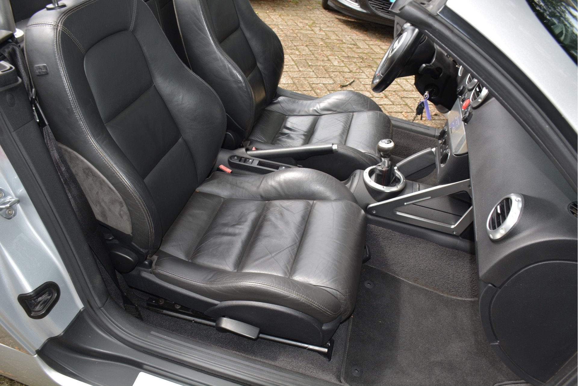 Audi TT 1.8 5V Turbo Nieuw Cabrio Dak (bj 2000), foto 4