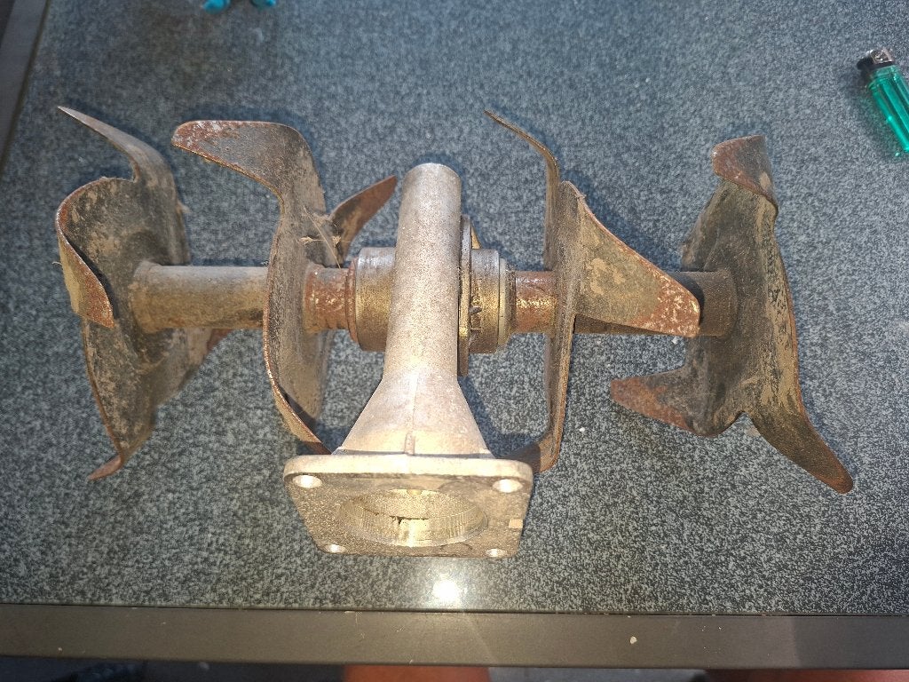 Te koop voor een frees een  hakselmes, Doe-het-zelf en Verbouw, Overige merken, Gebruikt, Ophalen of Verzenden, Elektrisch