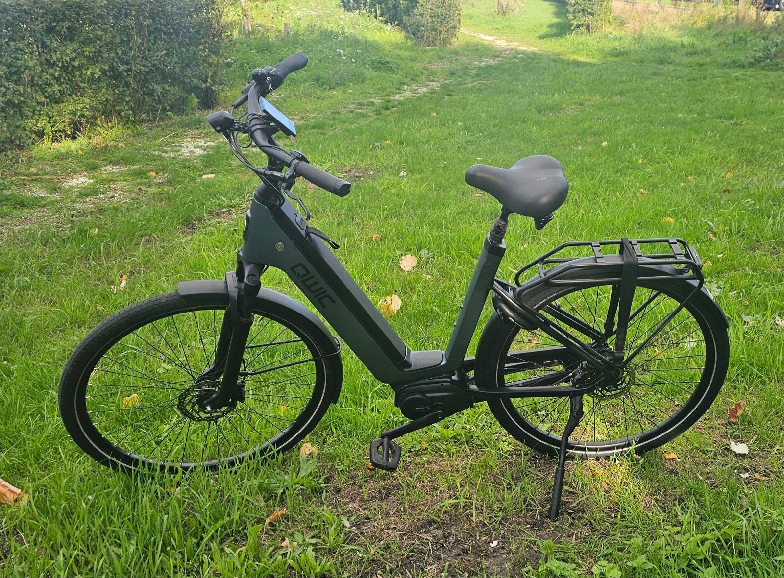 Qwic  Mira Daily  elektrische fiets  met oplader, Fietsen en Brommers, 51 tot 55 cm, Ophalen, Zo goed als nieuw