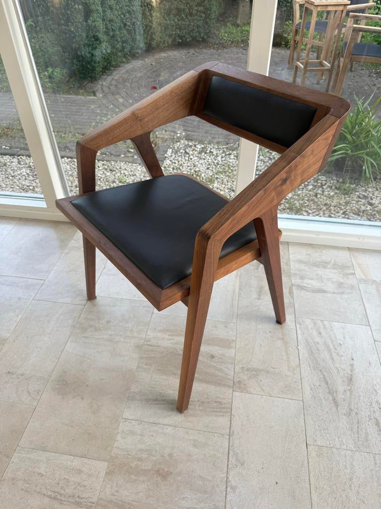6 stuks luxe design houten stoel met leer - Modern & Luxe, Huis en Inrichting, Stoelen, Zo goed als nieuw, Eén, Hout, Zwart, Ophalen