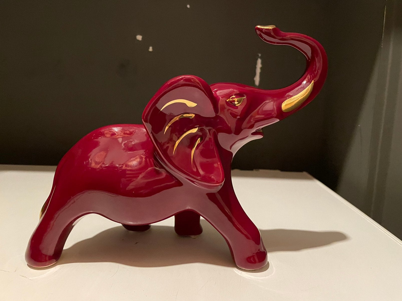 Olifant beeld Italy Bordeaux bladgoud vintage jaren 70/80, Verzamelen, Ophalen of Verzenden, Zo goed als nieuw, Dier