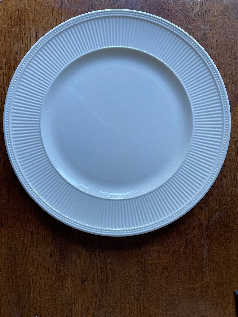 "Wedgwood Windsor" Grote Schaal Diameter 31 cm Nieuw, Huis en Inrichting, Nieuw, Ophalen of Verzenden, Schaal of Schalen, Overige stijlen