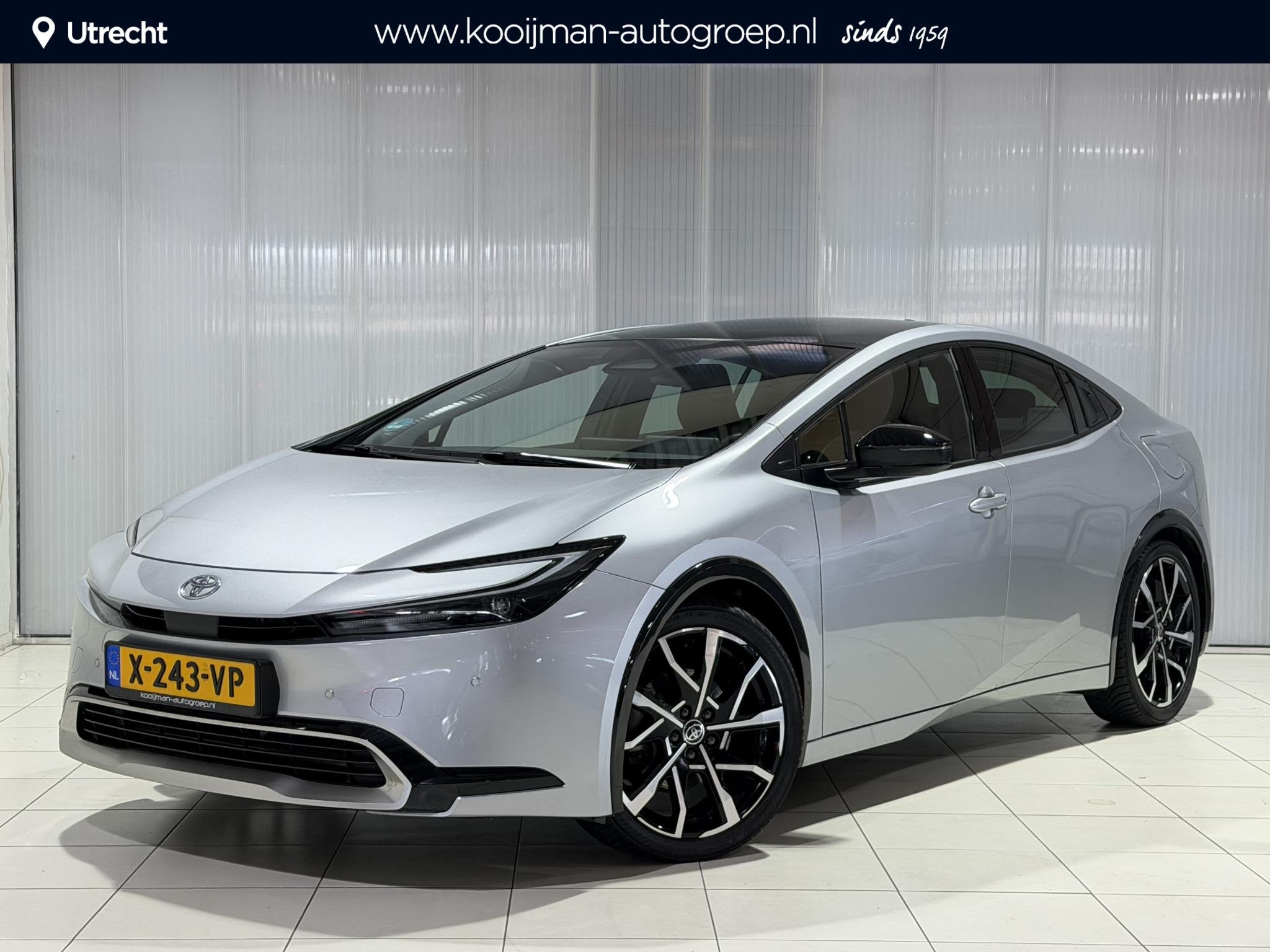 Toyota Prius 2.0 Plug-in Executive Panoramadak, BTW auto, Al, Auto's, Gebruikt, 4 cilinders, Bedrijf, Grijs