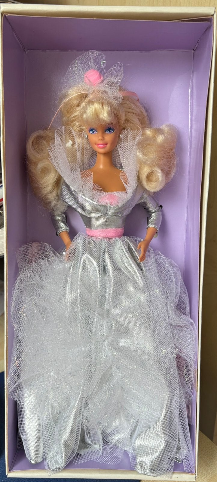 Style Barbie NRFB, Ophalen of Verzenden, Zo goed als nieuw, Fashion Doll