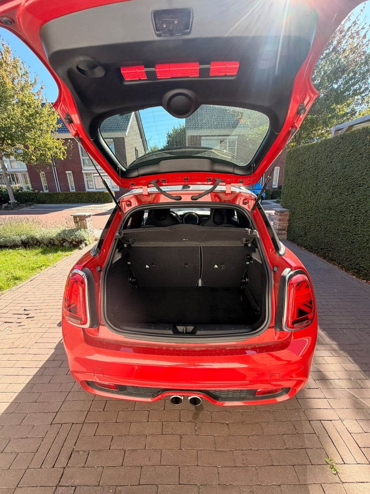 Foto 6 van Mini 2.0 Cooper S 141KW 5D AUT 2017 Rood