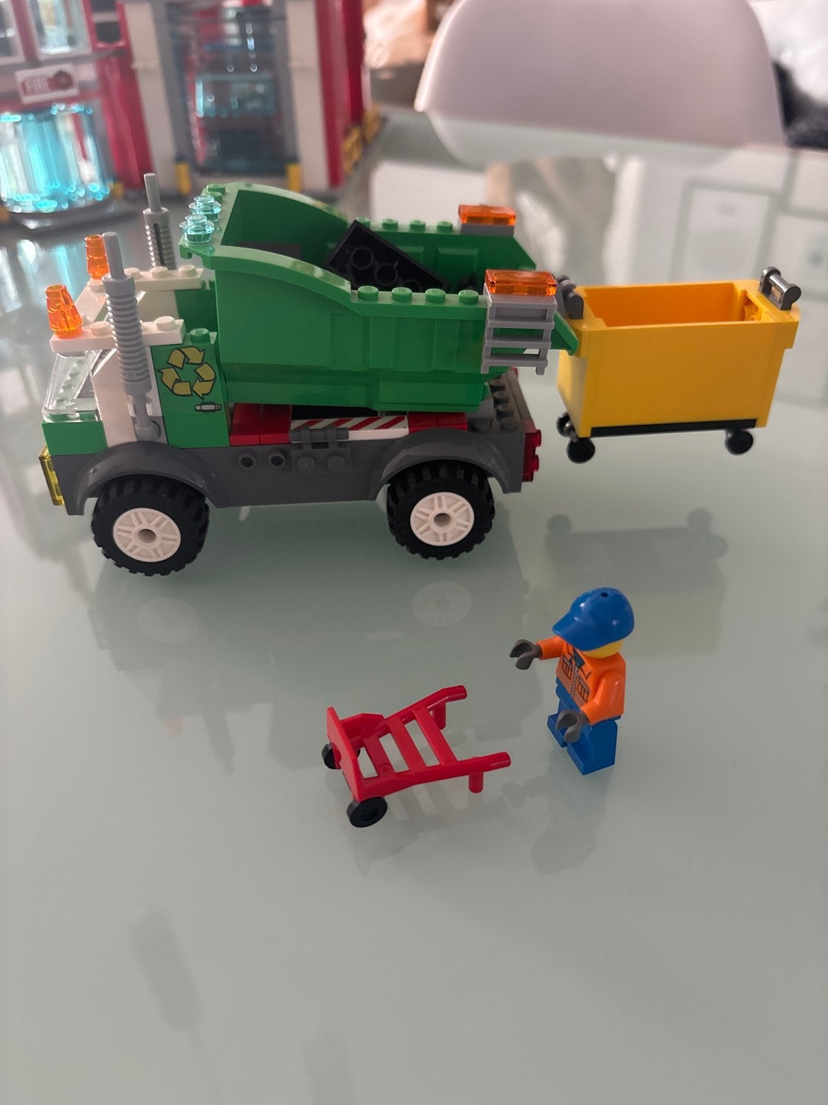 LEGO Juniors 10680 Vuilniswagen en accessoires, Ophalen of Verzenden, Zo goed als nieuw, Overige merken