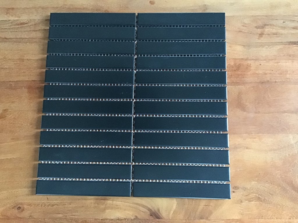 Mat zwart mozaïek te koop 5,00 per stuk: NIEUW IN DE DOOS!, Nieuw, 20 tot 40 cm, 20 tot 40 cm, Wandtegels