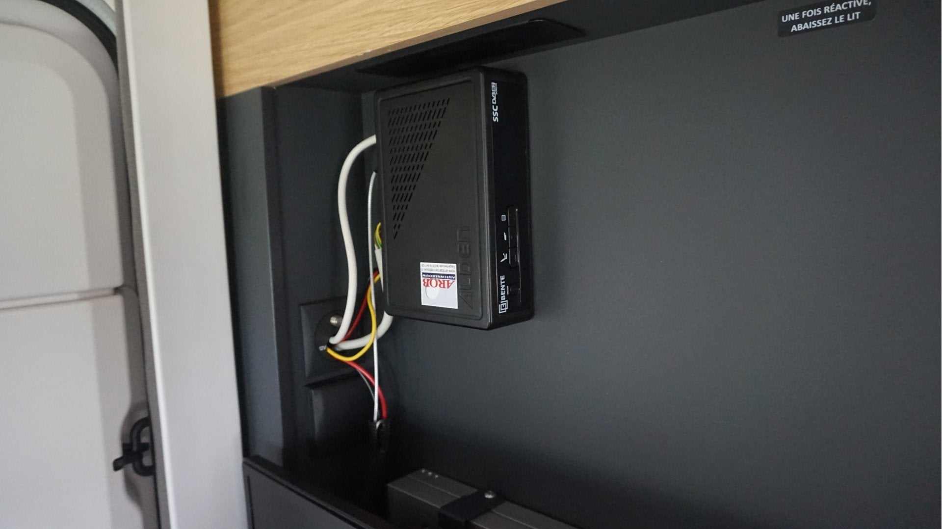 Foto 47 van Adria MATRIX 670SC PLUS AUTOMAAT 141 pk Zonnepan. Electr. Fi
