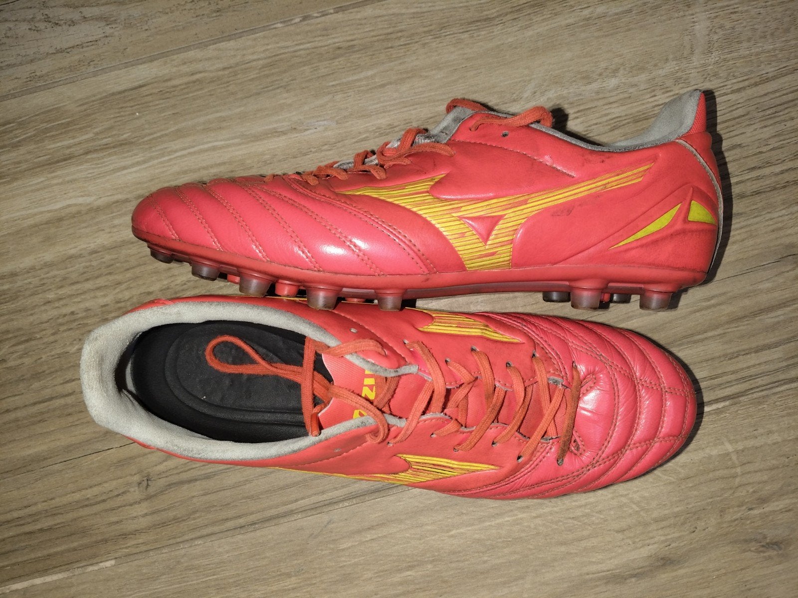 Mizuno Morelia Neo voetbalschoenen - Maat 42, Maat XS of kleiner, Schoenen, Ophalen of Verzenden, Zo goed als nieuw
