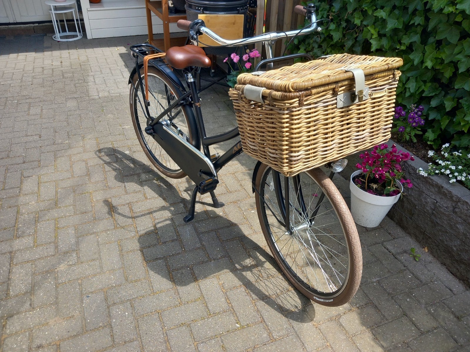 Damesfiets met mand, terugtraprem en 3 versnellingen, Fietsen en Brommers, Fietsen | Dames | Damesfietsen, Terugtraprem, Versnellingen