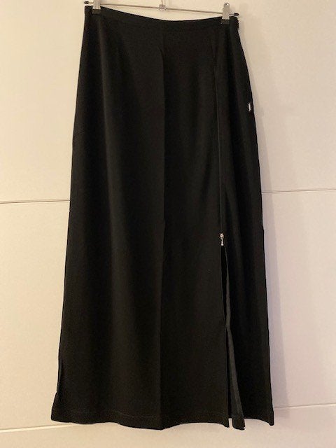 Gianfranco Ferre Jeans zwarte lange rok, Kleding | Dames, Zwart, Maat 42/44 (L), Gianfranco Ferre, Ophalen of Verzenden