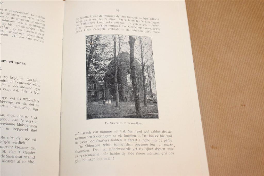 Yn Eigen Tún — Frysk Lêsboekje, Deel 2, 1909, Boeken, Geschiedenis | Stad en Regio, Ophalen of Verzenden, Gelezen