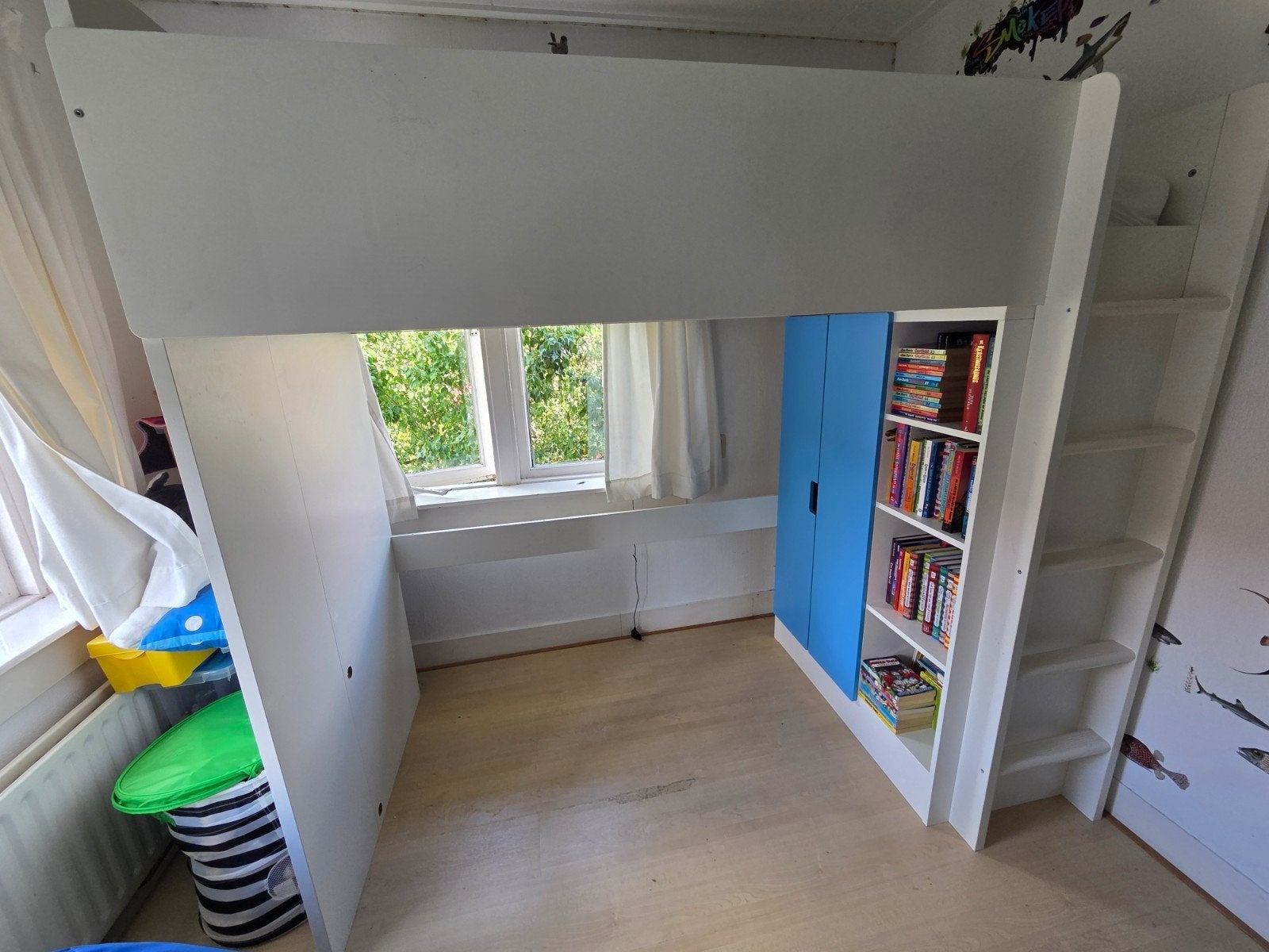Stuva hoogslaper met inbouwkast, Ophalen, Eenpersoons, 210 cm, Zo goed als nieuw