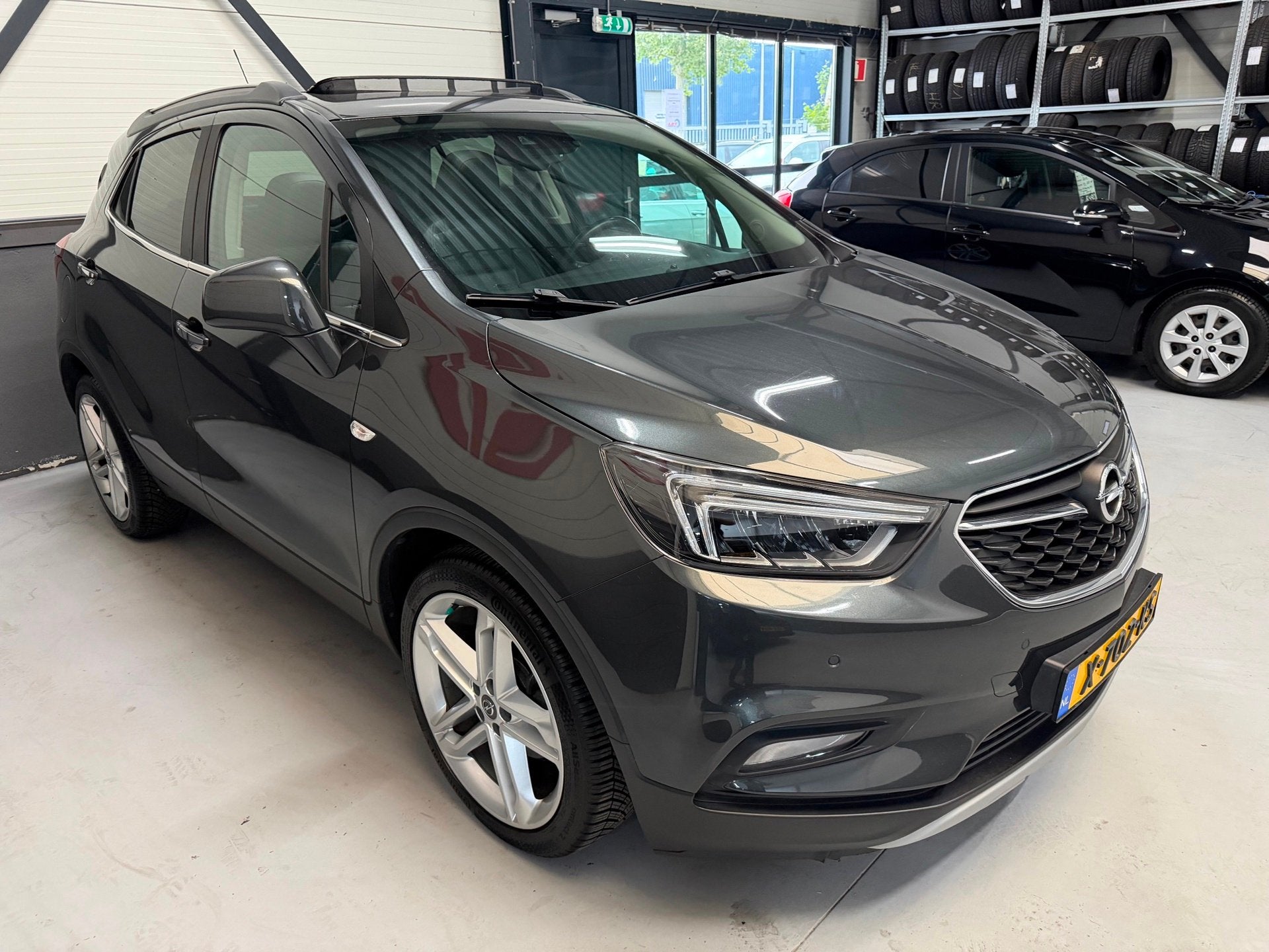 Foto 3 van Opel Mokka X 1.4 Turbo Online Edition|Pano|Stoel+stuur vw|4-