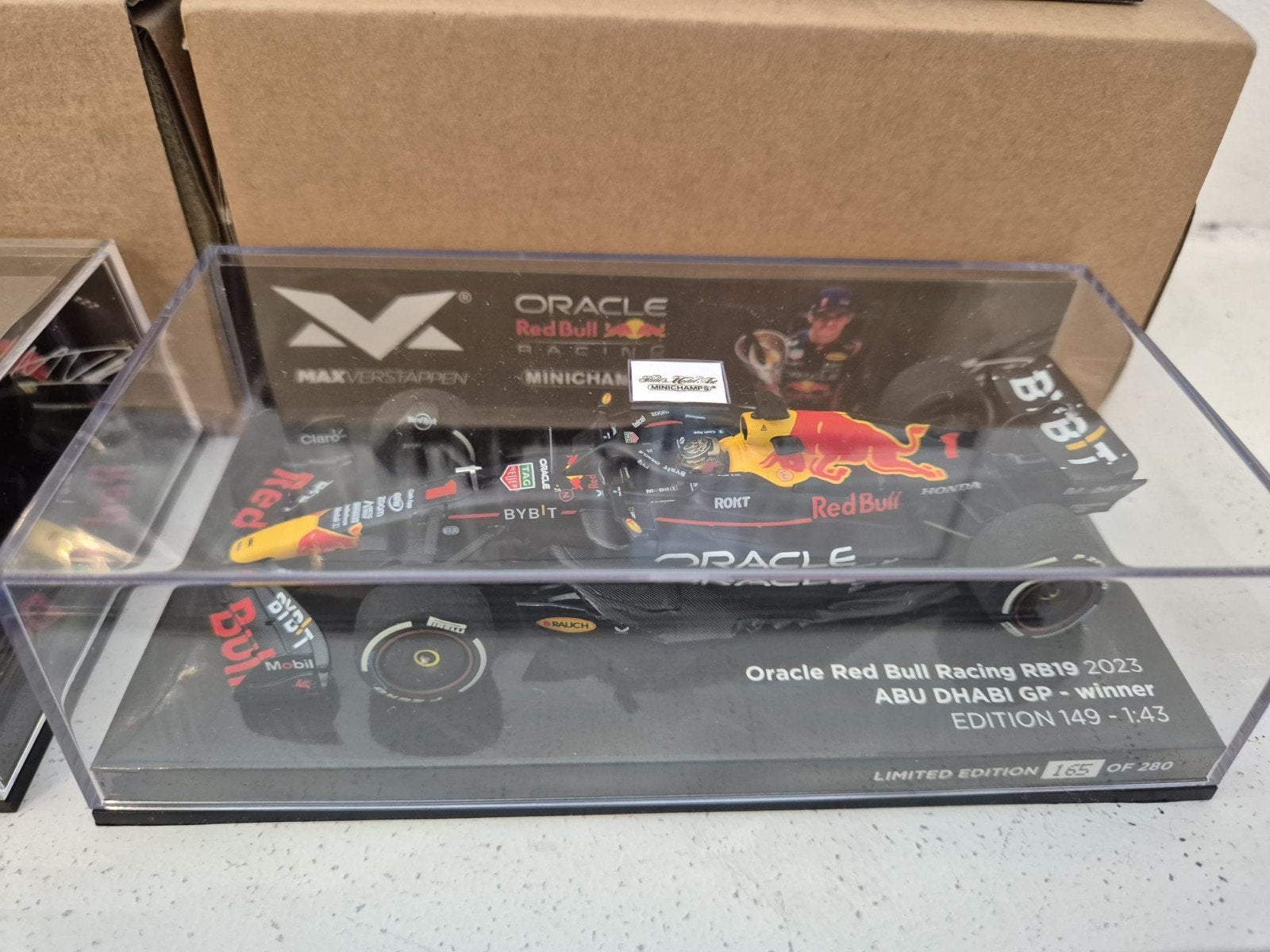MAX VERSTAPPEN 1:43 RB19 ABU DHABI WINNER 2023 EDITIE 149, Ophalen, Nieuw, Auto, MiniChamps