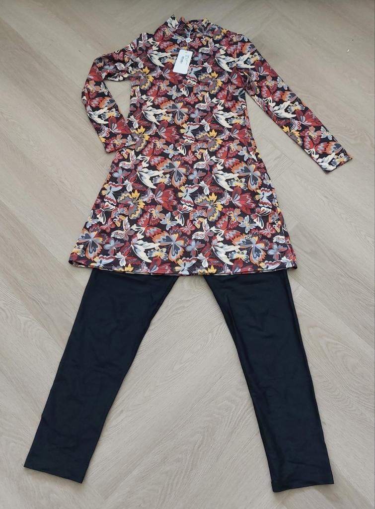 Burkini met vlinderprint maat M / L NIEUW, Ophalen of Verzenden, Nieuw, Zwart, Overige typen