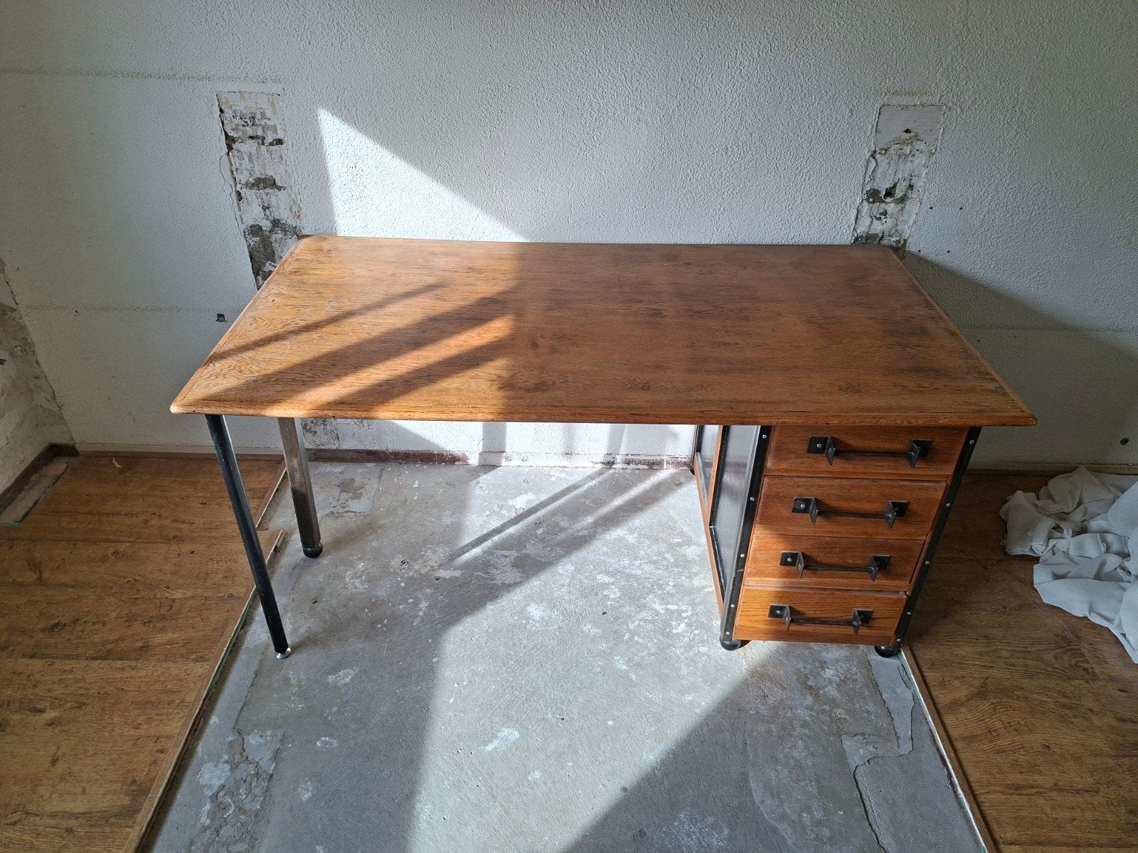 Houten bureau, Ophalen, Gebruikt, Bruin, Overige merken