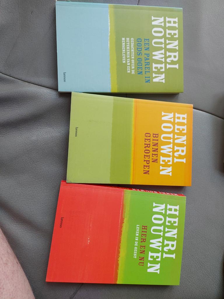Henri Nouwen Boeken Set:, Boeken, Verzenden, Zo goed als nieuw, Henri Nouwen, Christendom | Katholiek