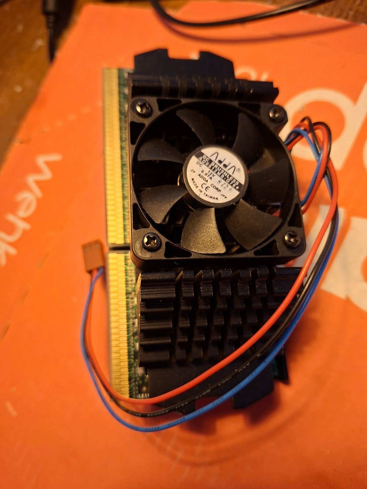 Intel Pentium II 350 MHz (Slot 1), Computers en Software, Computerkoelers, Ophalen of Verzenden, Gebruikt, Luchtkoeling