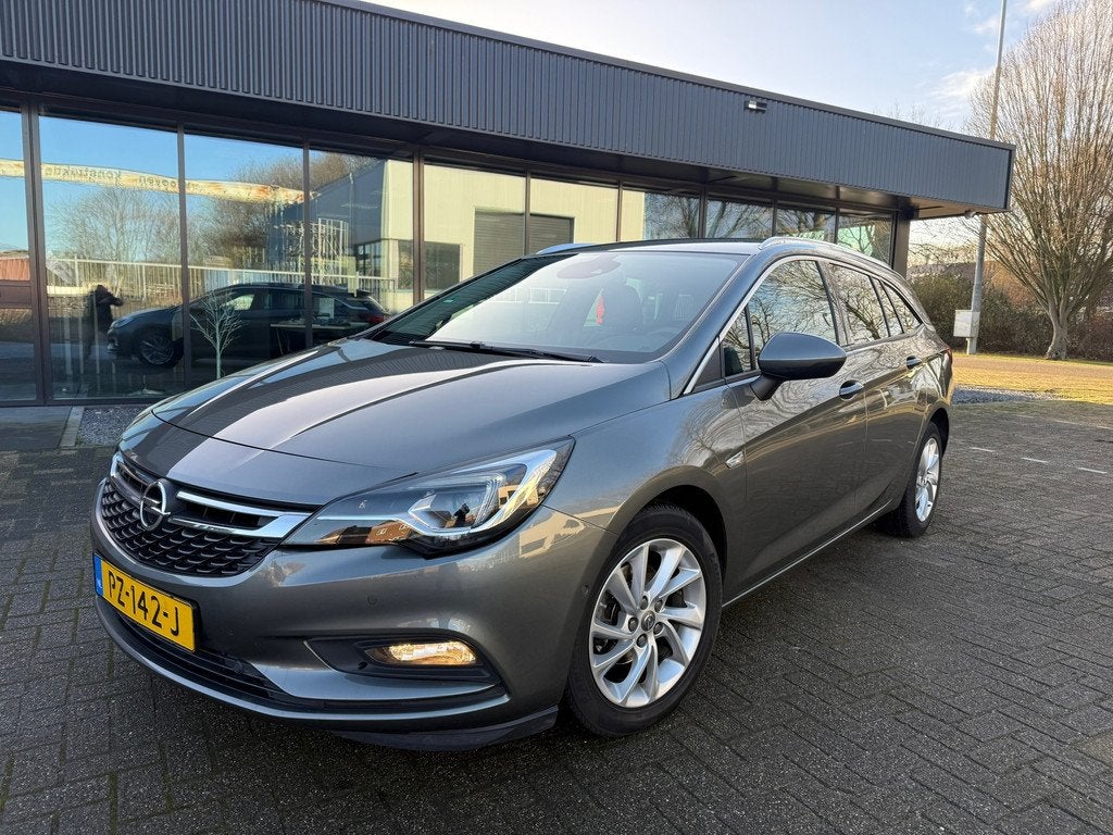 Opel Astra Sports Tourer 1.6 CDTI Innovation NAP/CLIMA/LED/K, Auto's, Voorwielaandrijving, Gebruikt, 4 cilinders, Parkeersensor