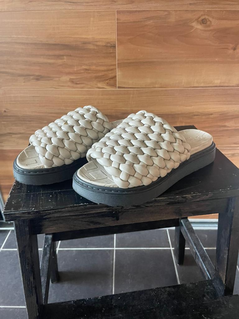 Zgan sandalen shabbies 37, Kleding | Dames, Schoenen, Ophalen of Verzenden, Zo goed als nieuw, Beige, Sandalen of Muiltjes