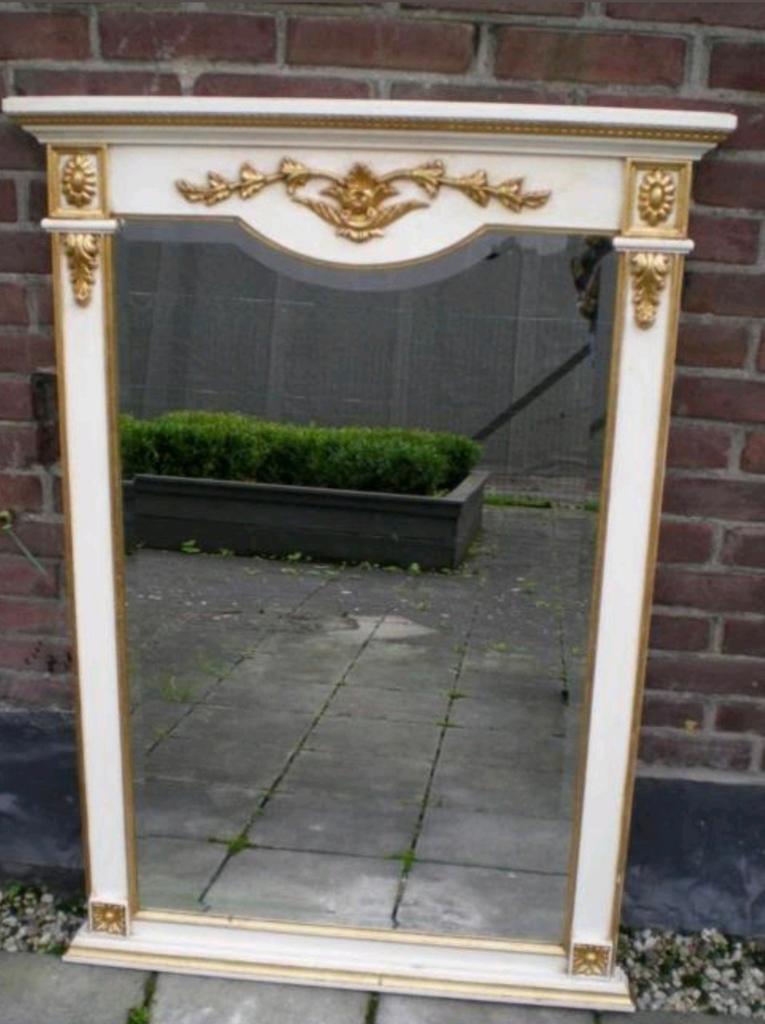 Antieke spiegel met sierlijke gouden details, Ophalen, Rechthoekig, 50 tot 100 cm, 100 tot 150 cm