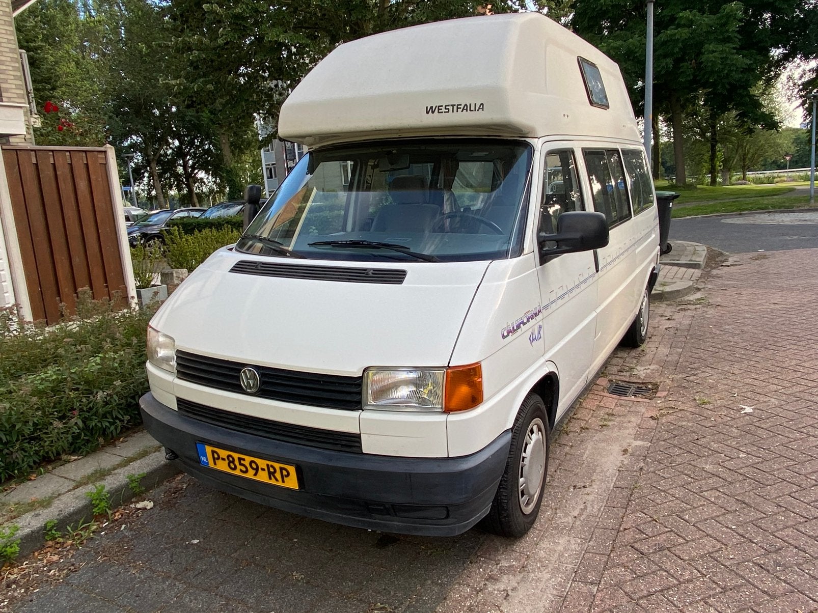 Te koop. VW T4 Westfalia California automaat, benzine, Caravans en Kamperen, Campers, Automaat, Buscamper of Camperbus, Volkswagen