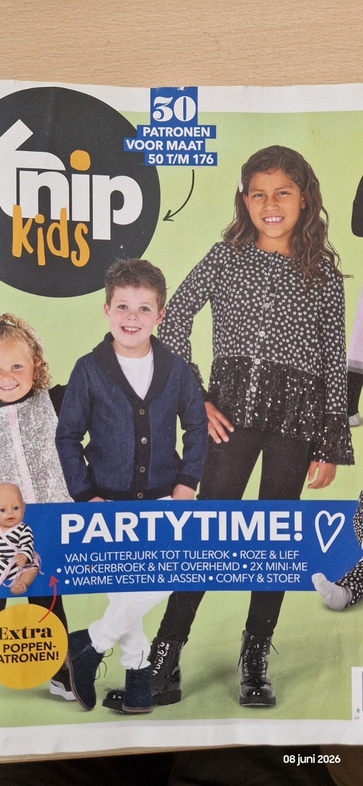 Knip Kids Magazine - nummer 6- december 2021, Hobby en Vrije tijd, Kledingpatronen, Ophalen of Verzenden, Gebruikt