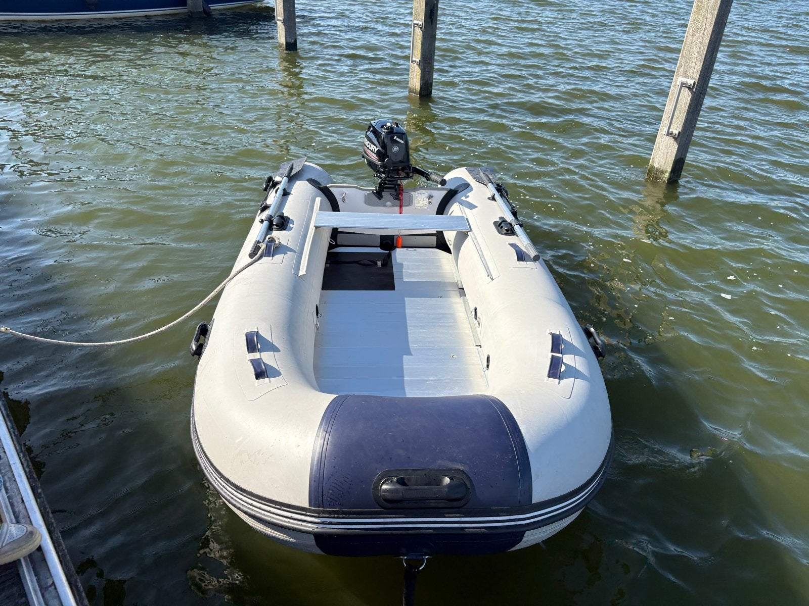 Z.G.A.N. Mercury 4pk 4takt buitenboordmotor met bootje, Watersport en Boten, Ophalen, Inclusief motor, Zo goed als nieuw, Mercury