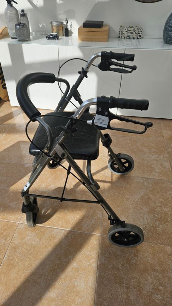 Rollator inklapbaar, Diversen, Rollators, Gebruikt, Ophalen