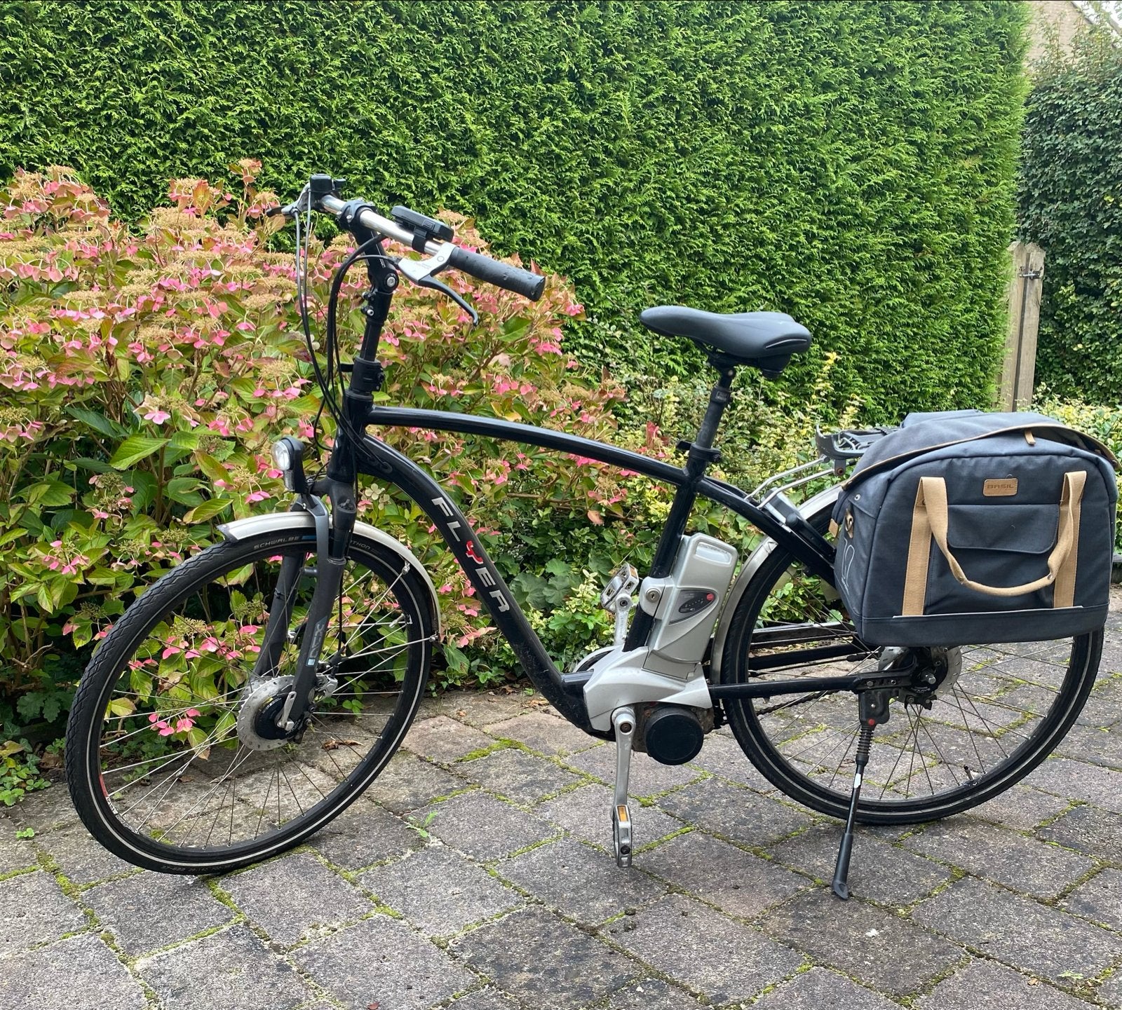 Flyer e-bike met fietstas en snelbinders, Fietsen en Brommers, Gebruikt, 51 tot 55 cm, 30 tot 50 km per accu, Ophalen