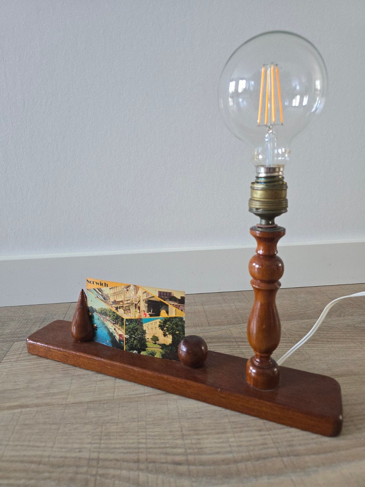 Art Deco / mid-century tafellamp met ruimte voor foto €20 !!, Ophalen of Verzenden