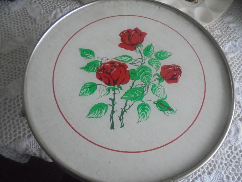 Vintage brocante taartschaal roos op voet, Ophalen of Verzenden
