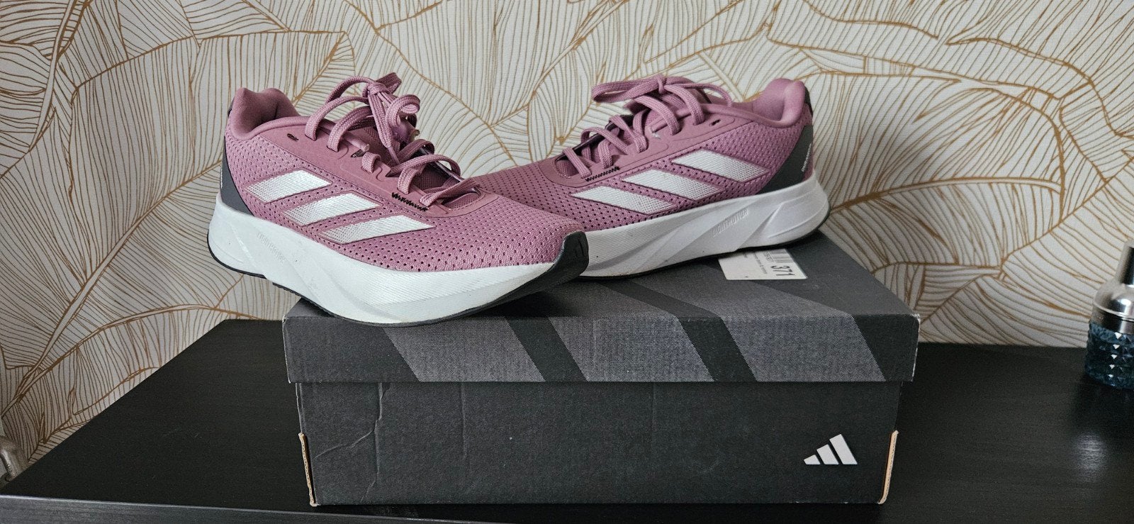 Hardloopschoenen voor op asfalt dames maat 37, Ophalen of Verzenden, Zo goed als nieuw, Zwart, Sneakers of Gympen