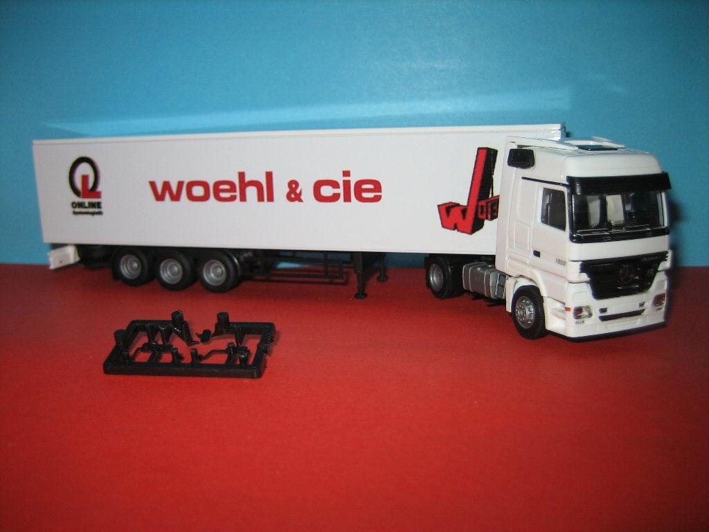 Woehl & Cie  MERCEDES 1850 met oplegger  AWM, Ophalen of Verzenden, Zo goed als nieuw, Bus of Vrachtwagen, AWM