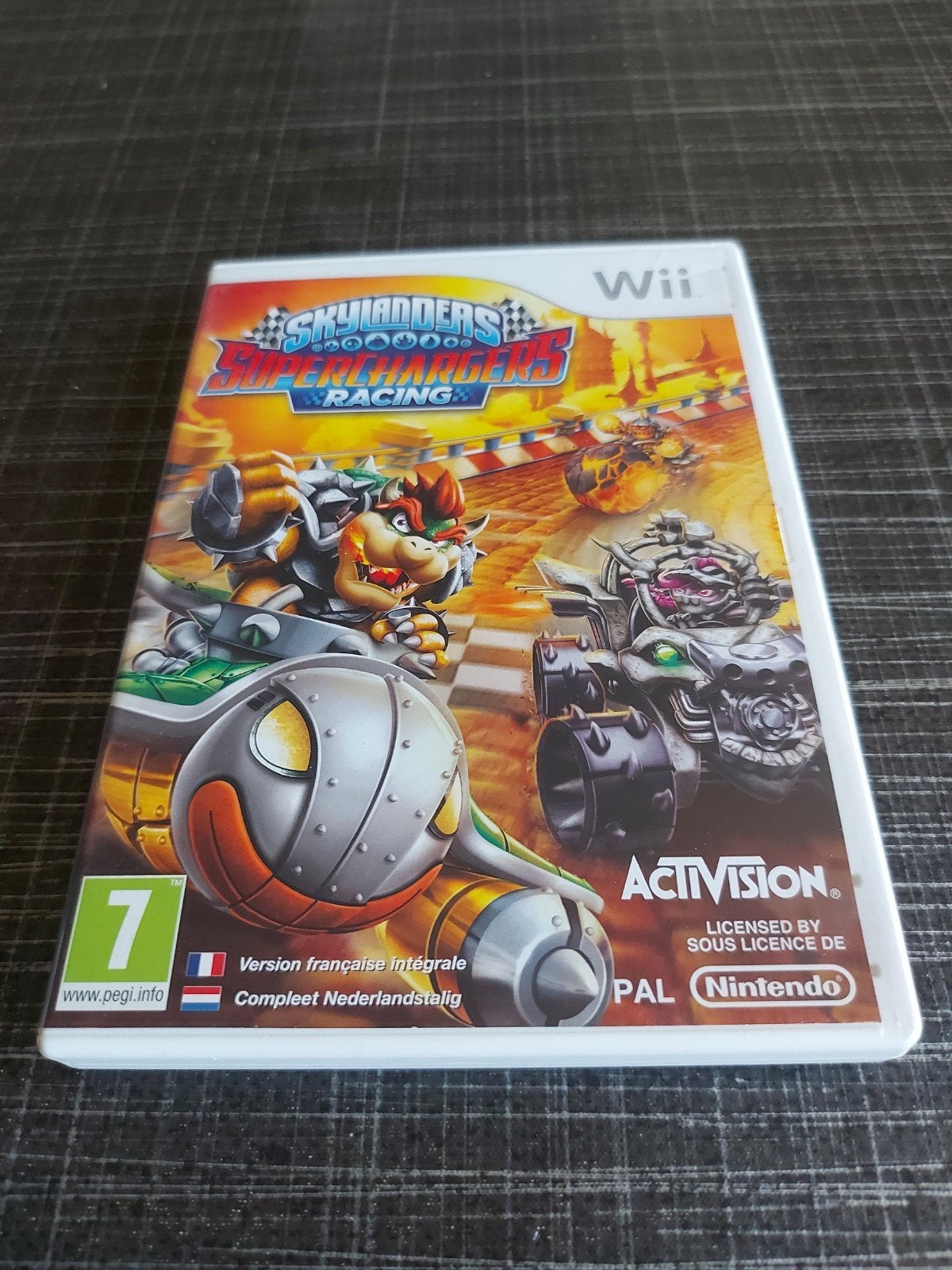 Skylanders SuperChargers Racing - Wii, Spelcomputers en Games, Games | Nintendo Wii, Ophalen of Verzenden, Zo goed als nieuw, Racen en Vliegen