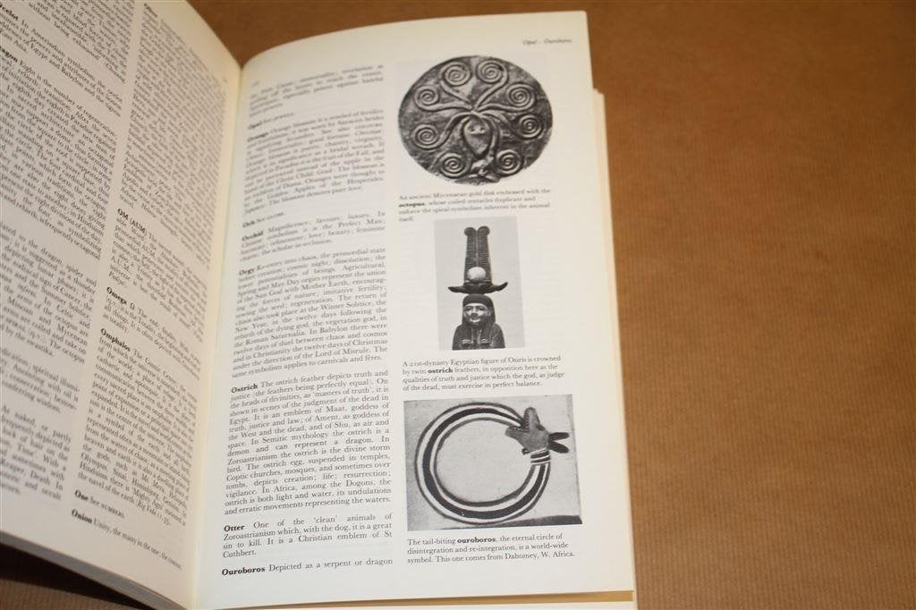 Een geïllustreerde encyclopedie van traditionele symbolen., Verzenden, Gelezen, Overige onderwerpen