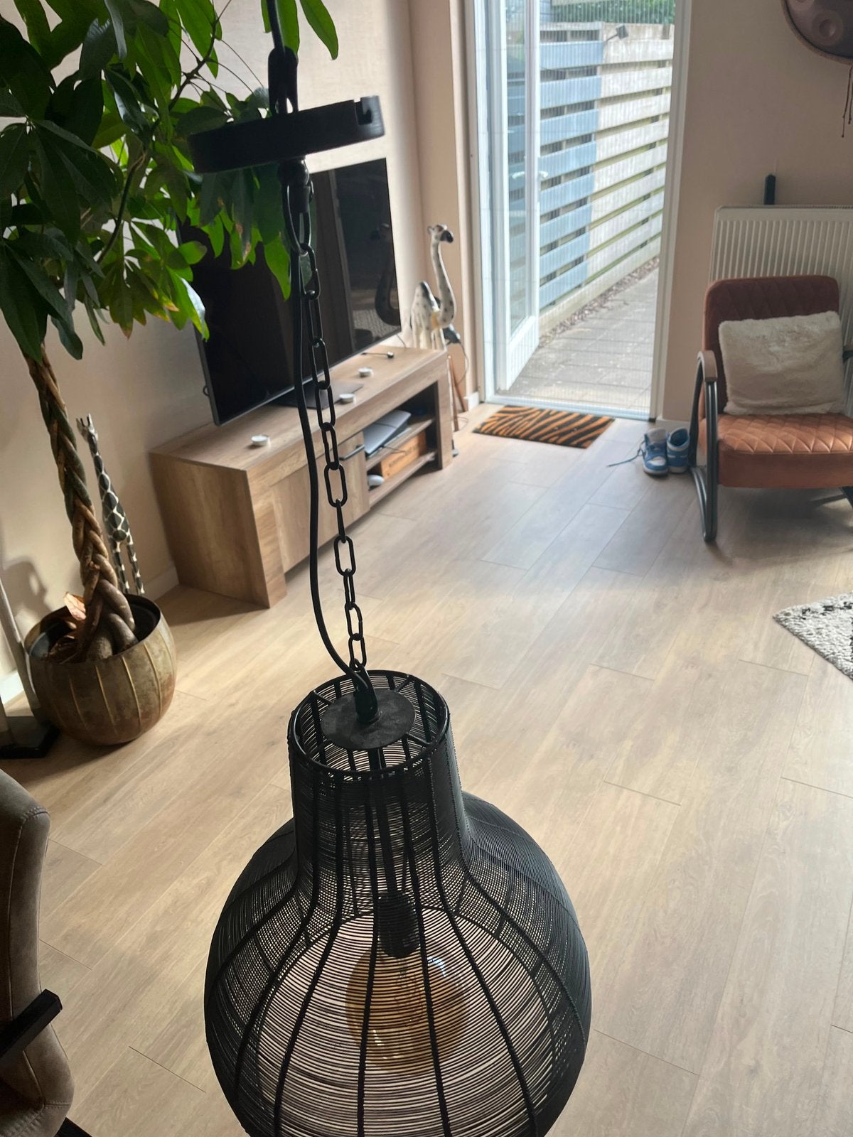 Grote zwarte industriële hanglamp, Ophalen of Verzenden, Zo goed als nieuw