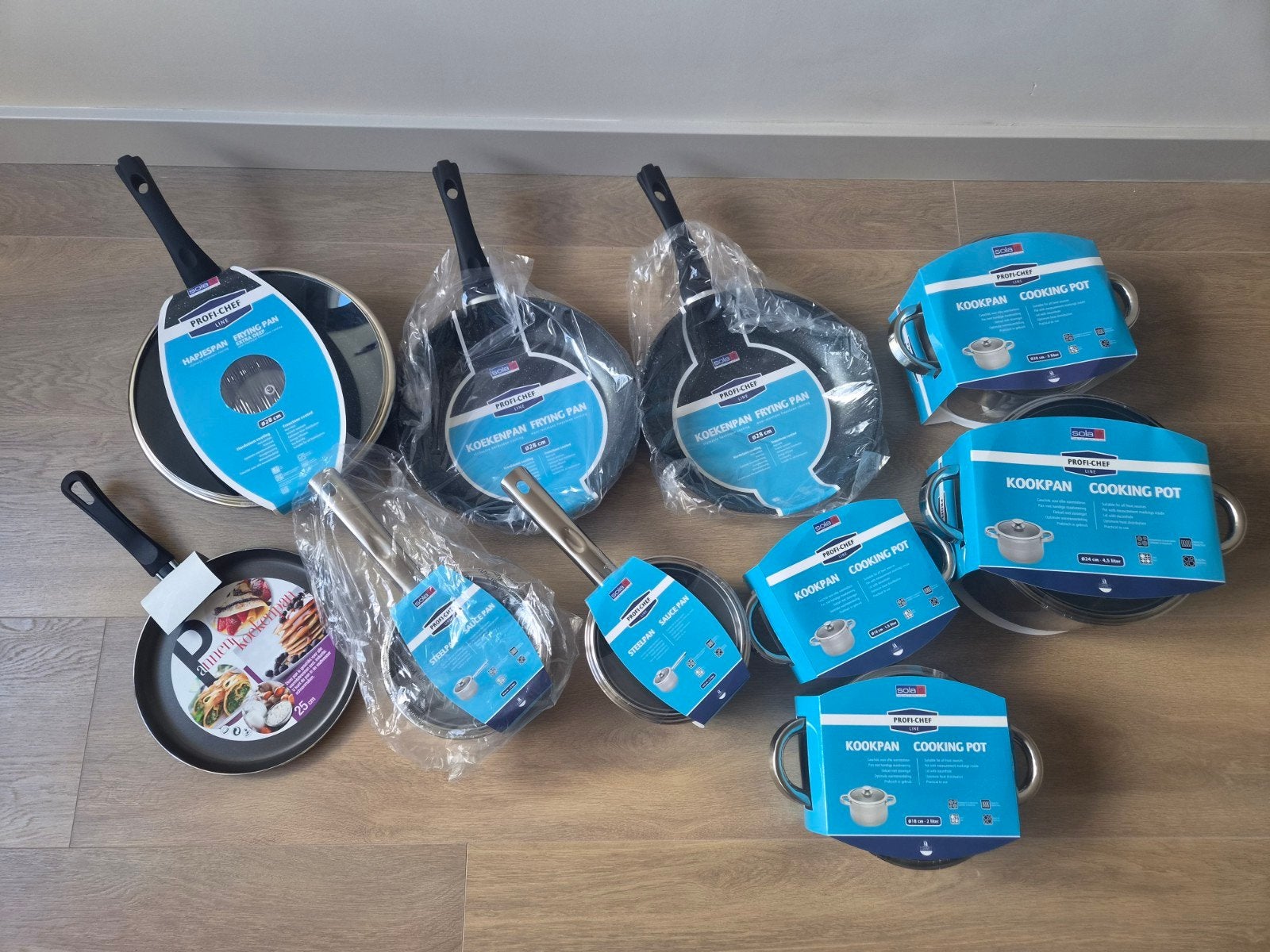 Complete 10-delige Pannenset Sola Profi Chef Nieuw, Huis en Inrichting, Nieuw, Pannenset, Ophalen of Verzenden, Rvs