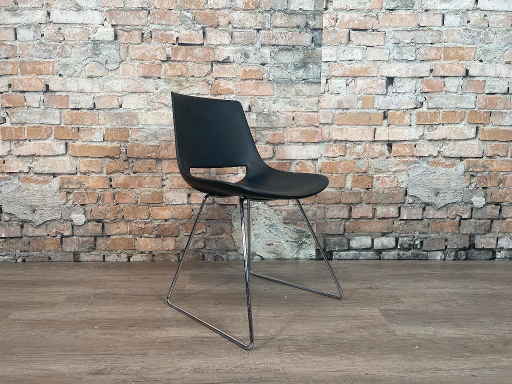 Arper Palm Sled bij TheReSales, Ophalen, Zwart, Design, Zo goed als nieuw