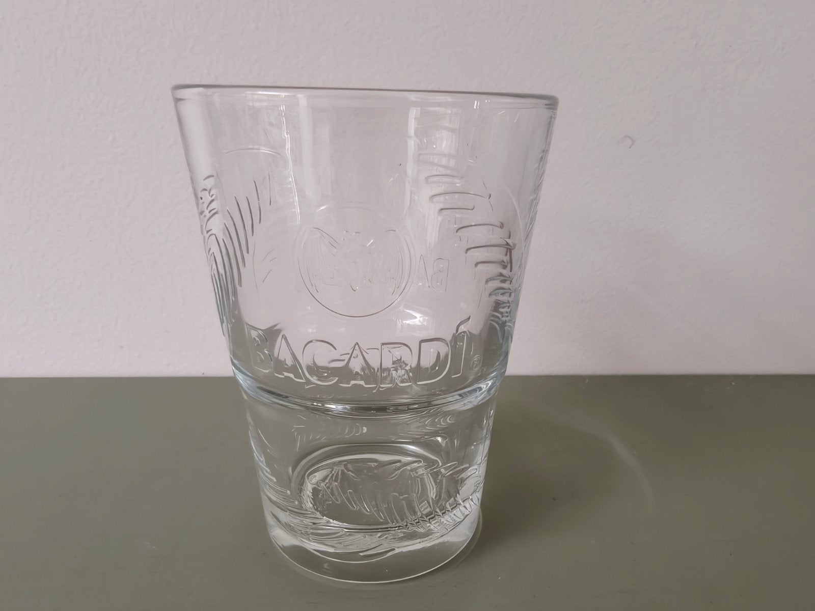 Bacardi glas - Perfect voor cocktails en mixdrankjes, Ophalen of Verzenden, Overige merken, Glas, Overige typen