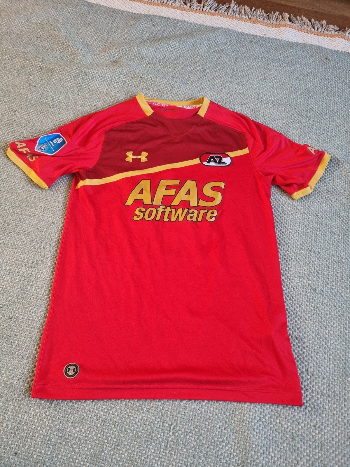 AZ Playerworn Voetbalshirt Veijnovic Eredivisie Maat M, Maat M, Ophalen of Verzenden, Gebruikt, Shirt
