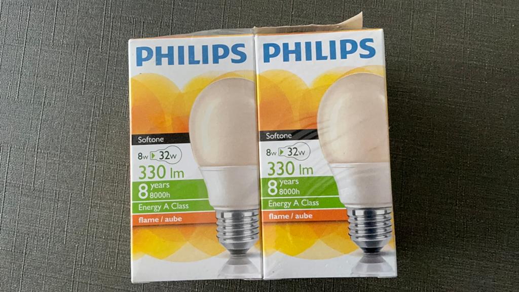 Philips lamp softone 8watt equivalent 32 watt E27 flame/aube, Huis en Inrichting, Lampen | Losse lampen, Ophalen of Verzenden