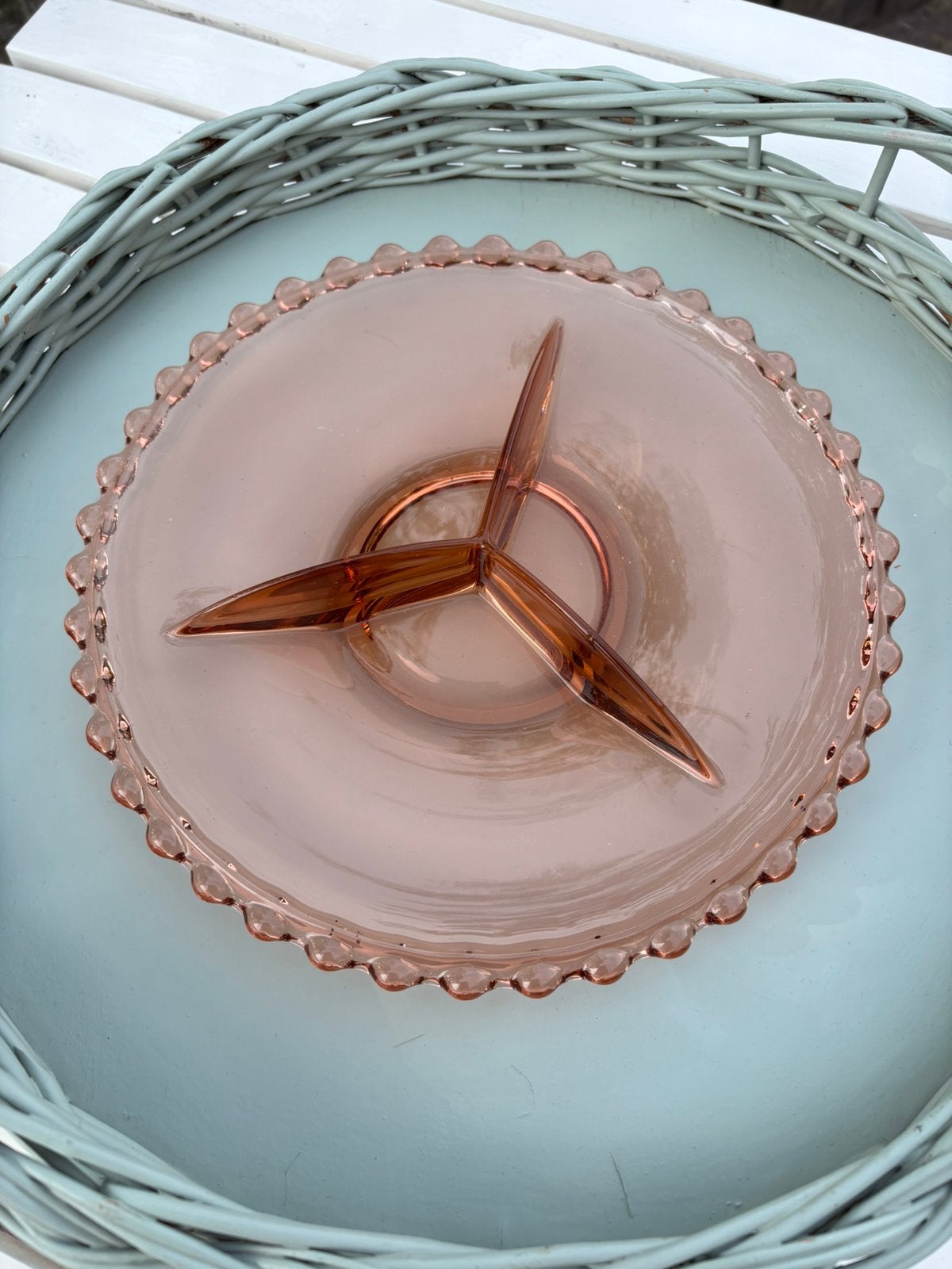 Mooie vintage schaal van roze persglas, Ophalen of Verzenden