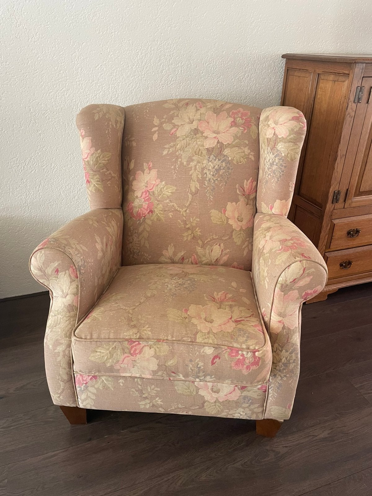Comfortabele fauteuil met bloemenprint, Huis en Inrichting, Fauteuils, Ophalen, Gebruikt, Stof, 75 tot 100 cm