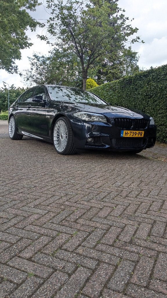 BMW 550 V8, Automaat, Achterwielaandrijving, 8 cilinders, 2000 kg