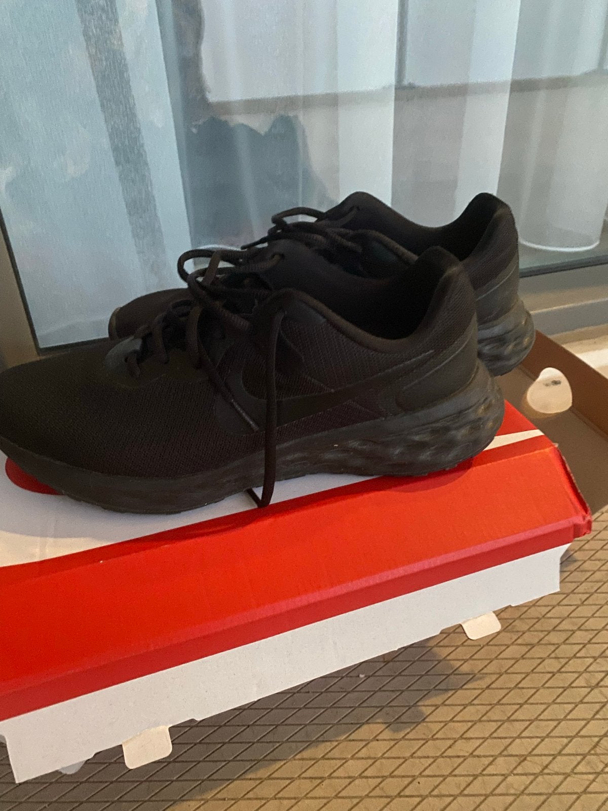 Nike Revolution 6 hardloopschoenen - Zwart, Ophalen, Nieuw, Zwart, Sneakers of Gympen