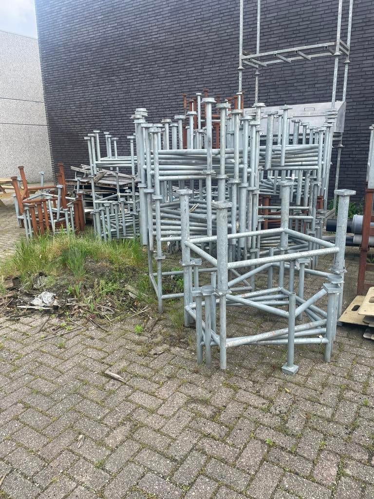 Stapelrek, Ophalen, Zo goed als nieuw, Overige typen, Minder dan 2 meter