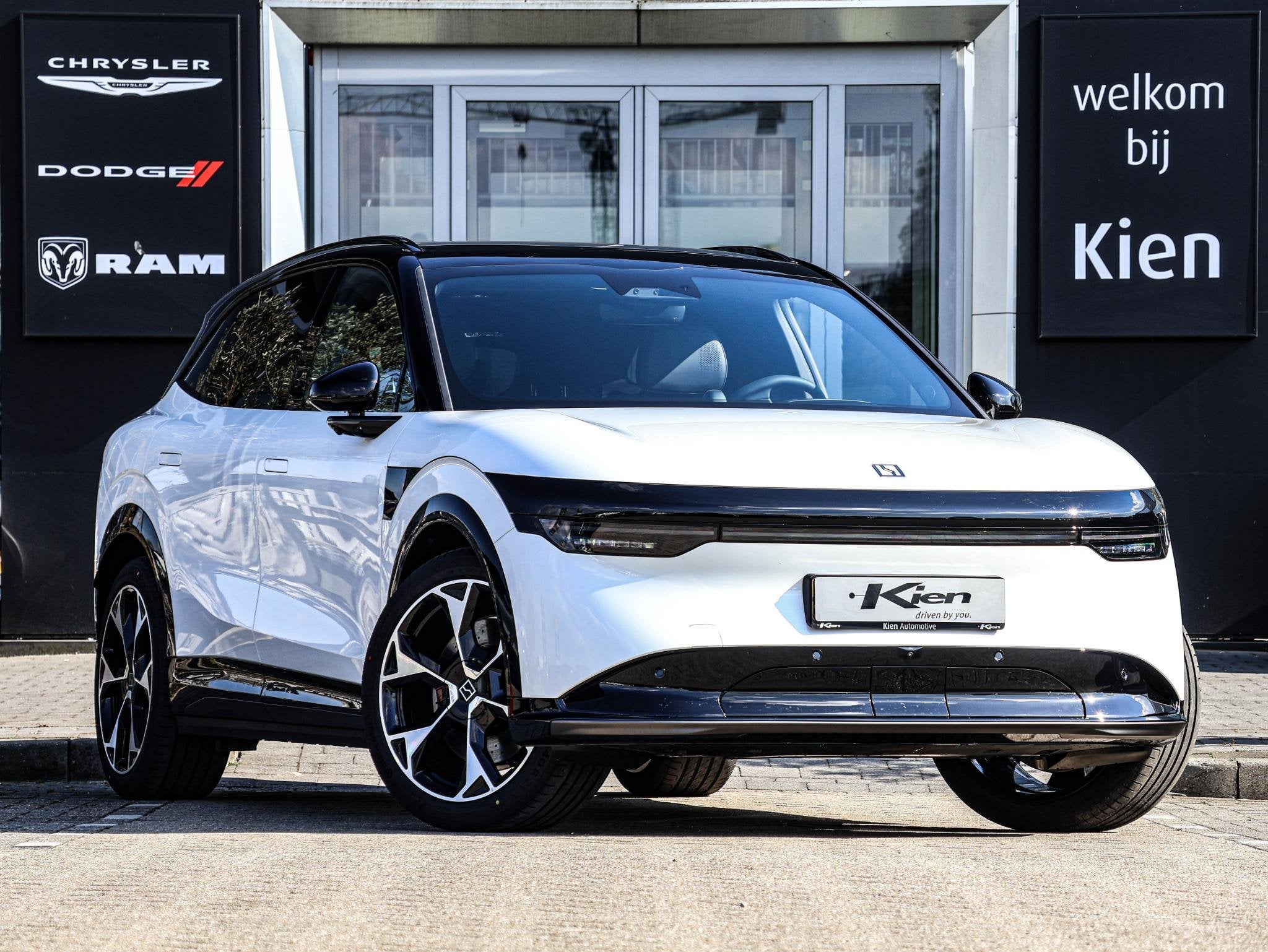 ZEEKR 7X Privilege 100 kWh 534 km actieradius | Luchtvering